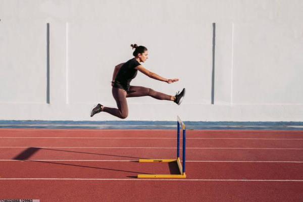 骏马健走：这项有趣的体育项目的优势与挑战